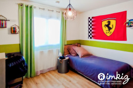 
                                                                                        Vente
                                                                                         Maison familiale avec piscine et beaux volumes