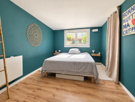 
                                                                                        Vente
                                                                                         Maison familiale avec piscine et garage