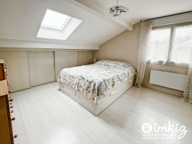 
                                                                                        Vente
                                                                                         Maison familiale avec vue montagnes