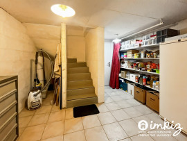 
                                                                                        Vente
                                                                                         Maison familiale avec vue montagnes