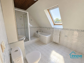 
                                                                                        Vente
                                                                                         Maison Familiale Centre ville des Clayes