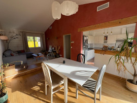 
                                                                                        Vente
                                                                                         Maison familiale – confort, calme et proximité