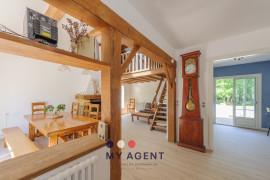 
                                                                                        Vente
                                                                                         Maison familiale dans environnement privilégié