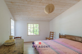 
                                                                                        Vente
                                                                                         Maison familiale dans environnement privilégié