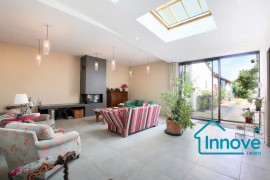 
                                                                                        Vente
                                                                                         Maison familiale Grisolles avec gîte indépendant – 276 m² ?