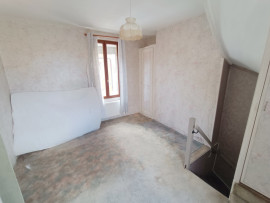 
                                                                                        Vente
                                                                                         Maison familiale jardin et garage