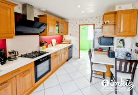 
                                                                                        Vente
                                                                                         Maison familiale lumineuse de 112 m² – 3 chambres