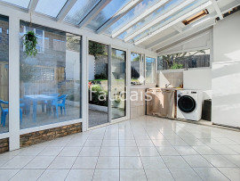 
                                                                                        Vente
                                                                                         Maison familiale proche commerces