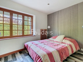 
                                                                                        Vente
                                                                                         Maison familiale proche commerces
