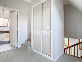 
                                                                                        Vente
                                                                                         MAISON FAMILIALE PROCHE INSTITUT ET PALIERE