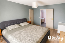 
                                                                                        Vente
                                                                                         Maison familiale récente 140m² avec jardin