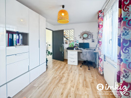 
                                                                                        Vente
                                                                                         Maison familiale rénovée avec piscine + un T2