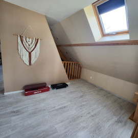 
                                                                                        Vente
                                                                                         🏡 Maison familiale spacieuse de 160m²