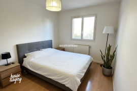 
                                                                                        Vente
                                                                                         MAISON FAMILIALE SUR DEUX NIVEAUX – 250 M² – TERRAIN 2 300 M² – DPE B