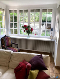 
                                                                                        Location
                                                                                         Maison indépendante centre ville, dans la verdure.