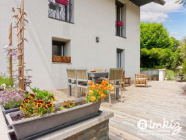 
                                                                                        Vente
                                                                                         Maison individuelle entièrement rénovée