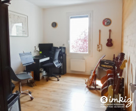 
                                                                                        Vente
                                                                                         Maison individuelle entièrement rénovée