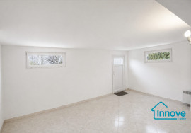 
                                                                                        Vente
                                                                                         Maison individuelle, Les clayes Ouest