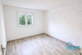 
                                                                                        Vente
                                                                                         Maison individuelle, Les clayes Ouest