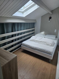 
                                                                                        Location
                                                                                         Maison individuelle meublée avec jardinet