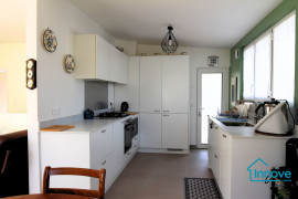 
                                                                                        Vente
                                                                                         Maison individuelle, quartier du Louvre