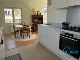 
                                                                                        Vente
                                                                                         Maison individuelle, quartier du Louvre