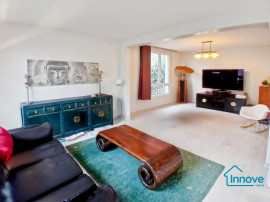 
                                                                                        Vente
                                                                                         Maison individuelle Viroflay rive droite avec dépendance