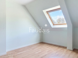 
                                                                                        Vente
                                                                                         MAISON LIBRE 4/5 CHAMBRES VIE DE PLAIN PIED 