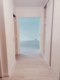 Location
Maison lumineuse et soignée (loyer tout inclus)