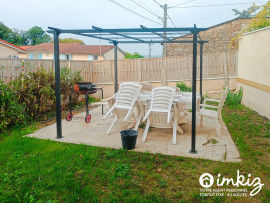 
                                                                                        Vente
                                                                                         Maison meublée avec finir de rénover