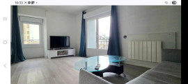 
                                                                                        Location
                                                                                         Maison meublée individuelle