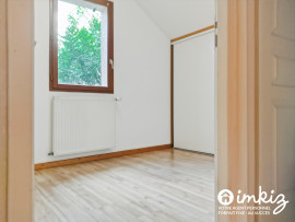 
                                                                                        Vente
                                                                                         Maison mitoyenne 4 p. avec véranda et jardin