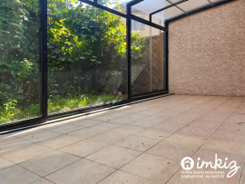 
                                                                                        Vente
                                                                                         Maison mitoyenne 4 p. avec véranda et jardin