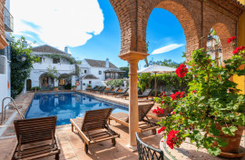 
                                                                                        Vente
                                                                                         Maison Mitoyenne à Las Lomas de Marbella Club