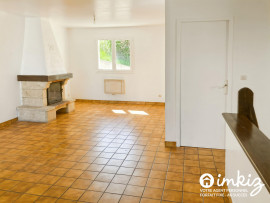 Vente
Maison mitoyenne belle vue / quartier Dame blanche
