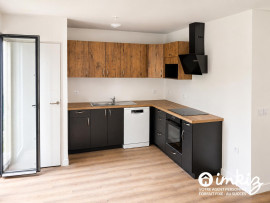 
                                                                                        Vente
                                                                                         Maison moderne de 93m² sur terrain clos de 476m²