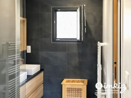Vente
Maison moderne, très bon état, fonctionelle