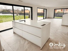 
                                                                                        Vente
                                                                                         Maison neuve 4 pièces