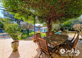 
                                                                                        Vente
                                                                                         Maison Nîmes quartier hôpital plain pied et annexe