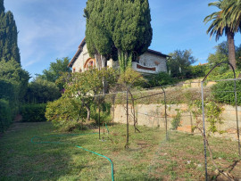 
                                                                                        Vente
                                                                                         Maison OFF MARKET Cagnes sur Mer Art déco Vue Mer