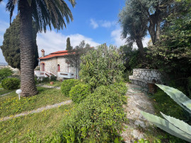 
                                                                                        Vente
                                                                                         Maison OFF MARKET Cagnes sur Mer Art déco Vue Mer