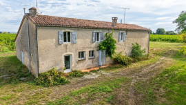 
                                                                                        Vente
                                                                                         Maison pierre avec chai et terrain Langon