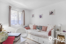 Vente
Maison piscine individuelle cheminée vue dégagée