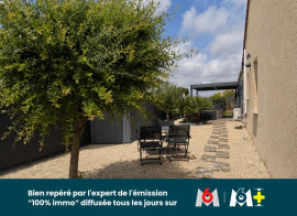 
                                                                                        Vente
                                                                                         MAISON - PLAIN PIED - 2 CHAMBRES - BUREAU - GARAGE - JARDIN
