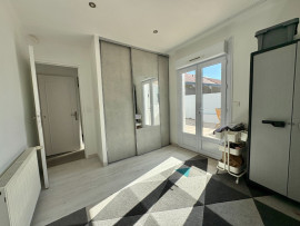 Vente
                                                                                MAISON PLAIN-PIED - 3 CHAMBRES - REZE/LA HOUSSAIS