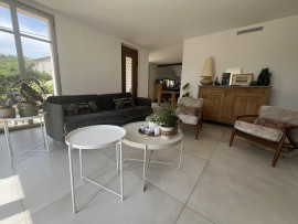 
                                                                                        Vente
                                                                                         Maison plain- pied 3 Chbes sur 700 m² terrain