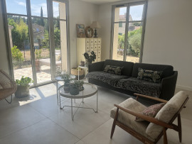 
                                                                                        Vente
                                                                                         Maison plain- pied 3 Chbes sur 700 m² terrain
