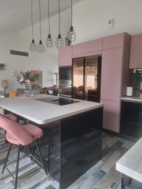 
                                                                                        Vente
                                                                                         Maison plain-pied rénovée - Jardin - DPE B