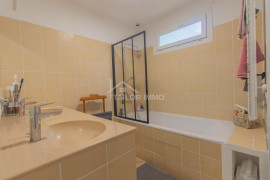 
                                                                                        Vente
                                                                                         Maison plain pied - Secteur La Begude