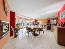 
                                                                                        Vente
                                                                                         MAISON PLAIN PIED SUR UN HECTARE AVEC ETANG ET BOIS